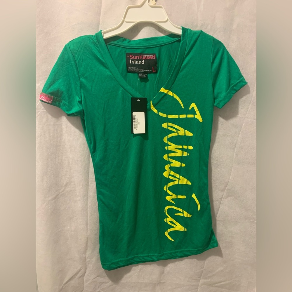 SUNKISSED ISLAND ladies ideal v neck tee L